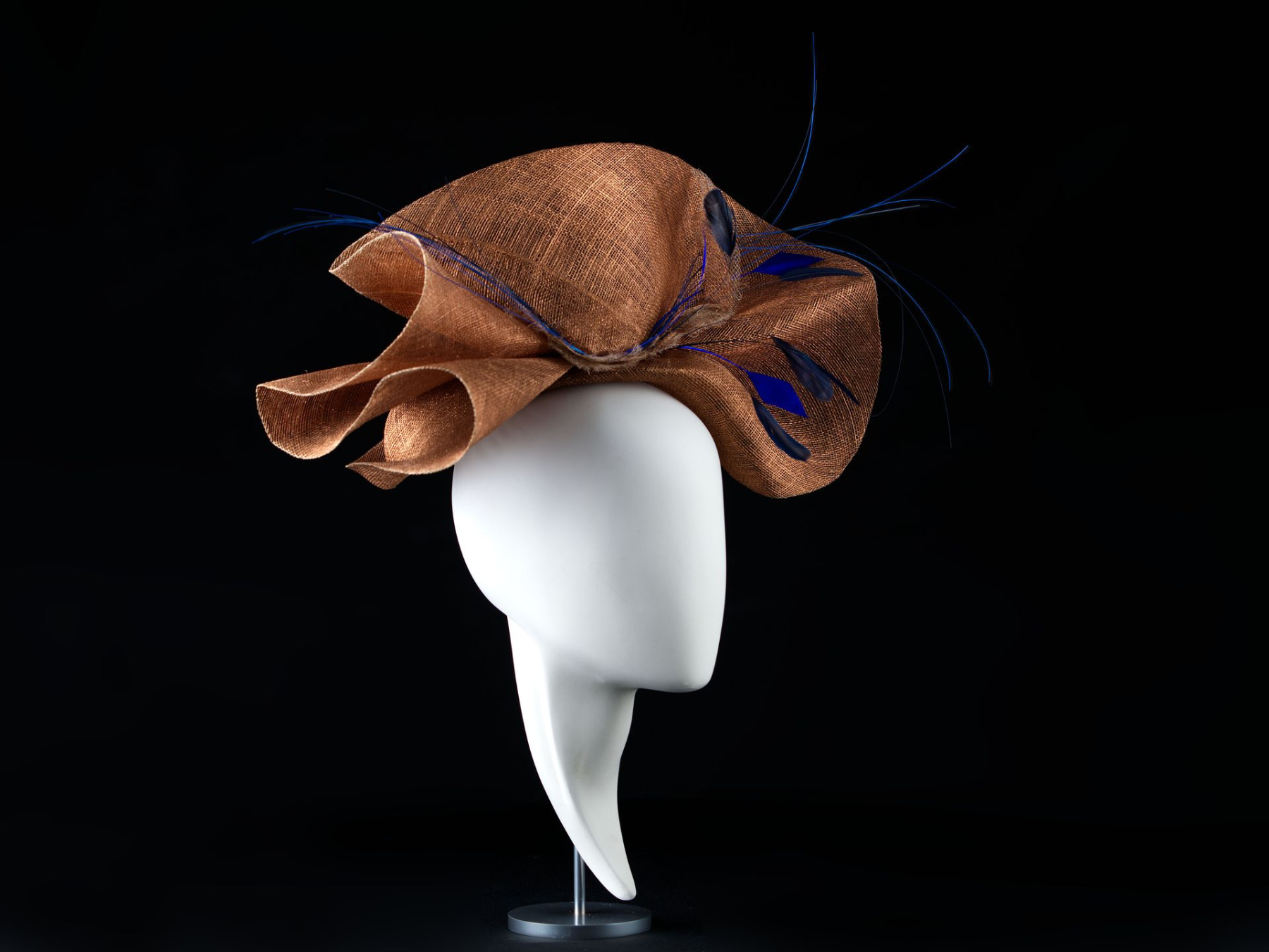 Chapeau Hat Shadow of Claire